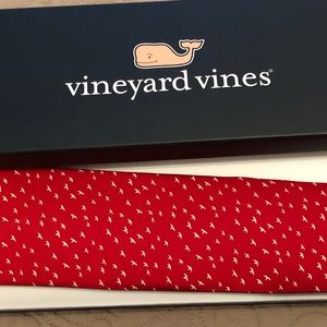 VINEYARD VINES Red Bird Tie NEW!